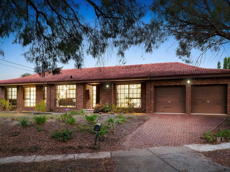 47 Rosemary Avenue, Croydon Hills, VIC 3136