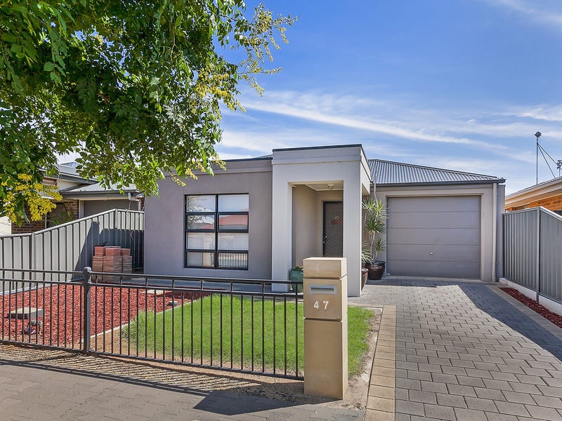 47 Riesling Cres Andrews Farm Sa 5114