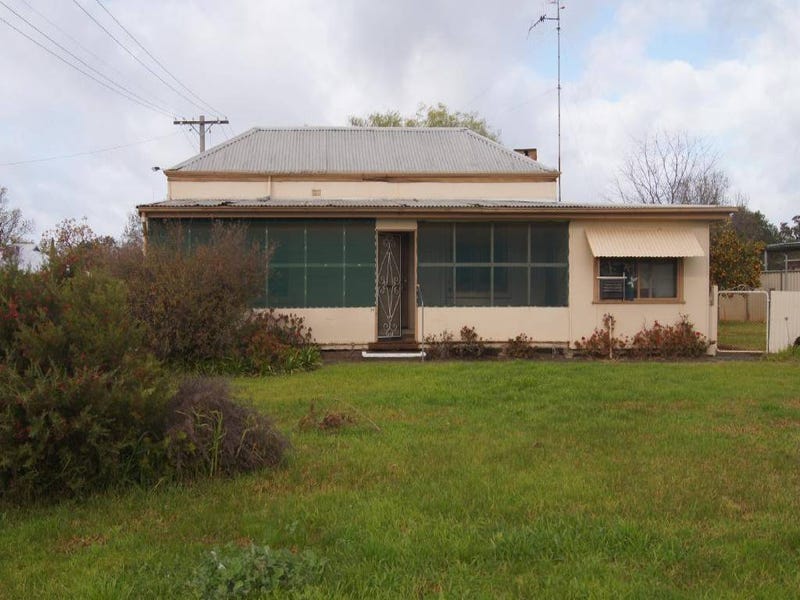 30 Budd Street, Berrigan, NSW 2712 Property Details