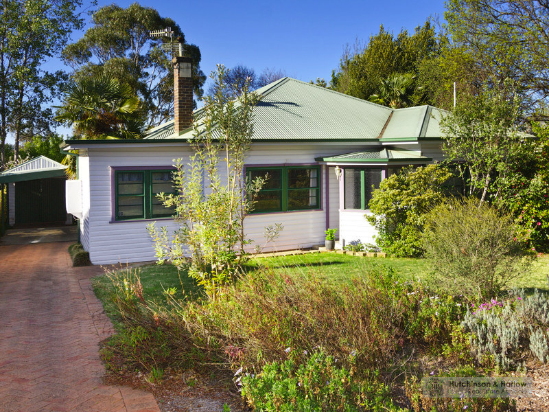 93 Mann Street, Armidale, NSW 2350