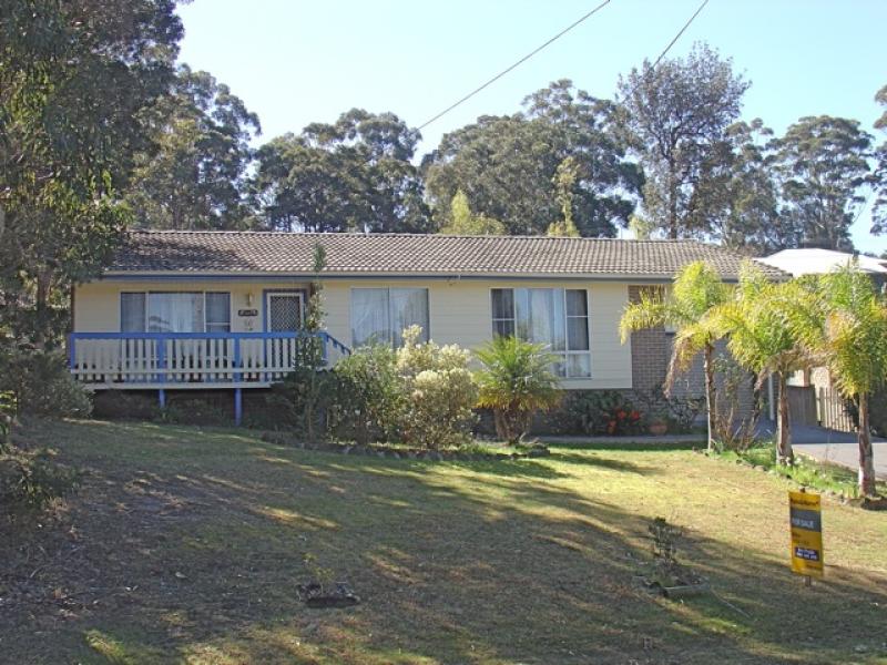 16 Bushland Avenue, Mollymook, NSW 2539 Property Details