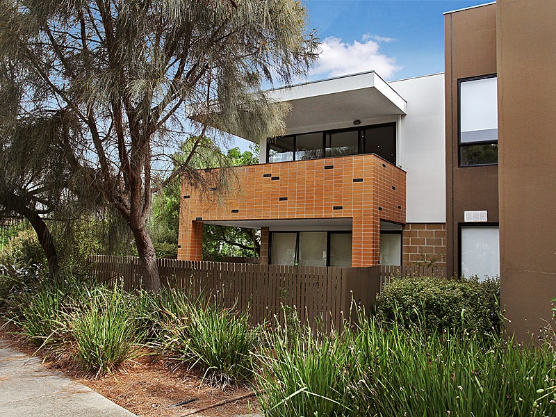 12/6 Crefden Street, Maidstone, Vic 3012 Property Details