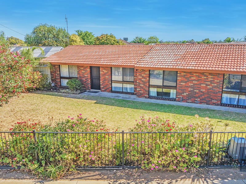 48 Eyre Street, Echuca, Vic 3564 House for Sale