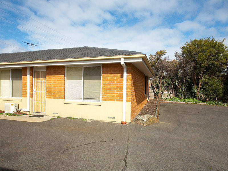 3/27 McMahons Road, Frankston, Vic 3199 Property Details