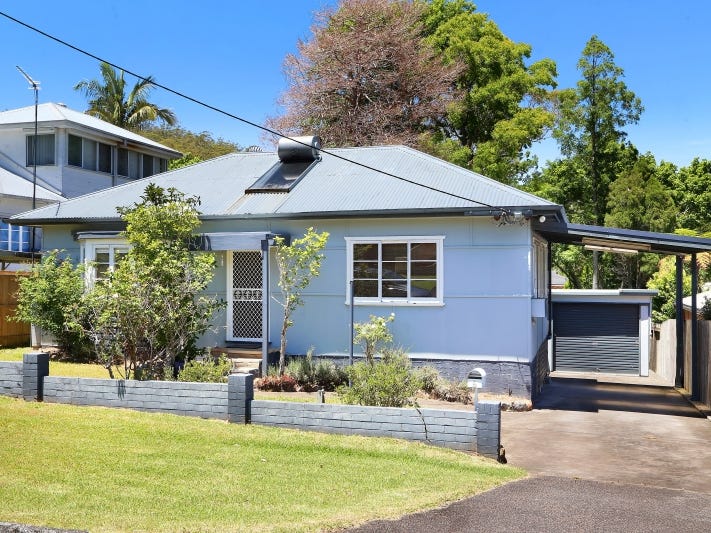 6 Edgewater Avenue, Green Point, NSW 2251