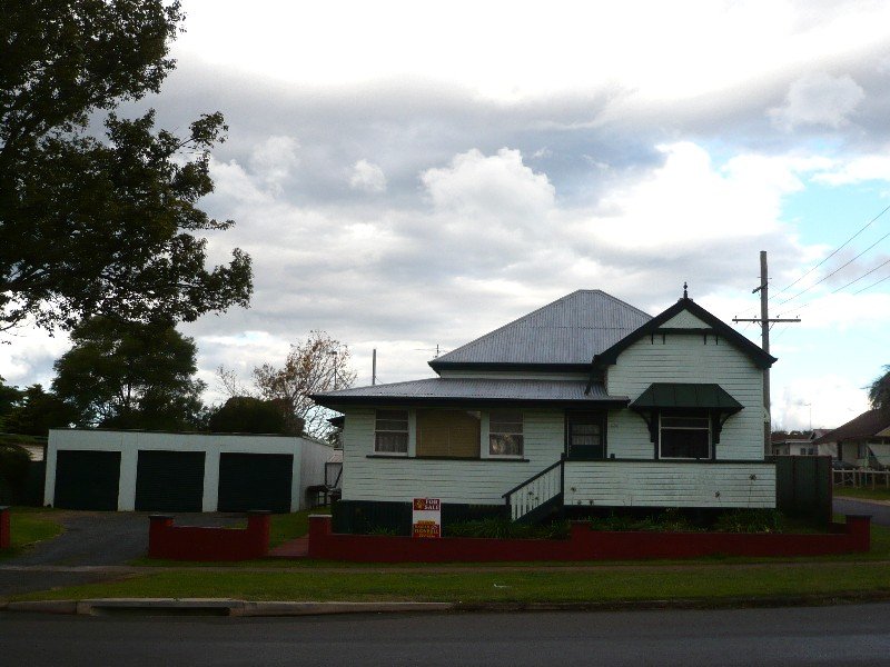 236 Hume St, Toowoomba, Qld 4350 Property Details