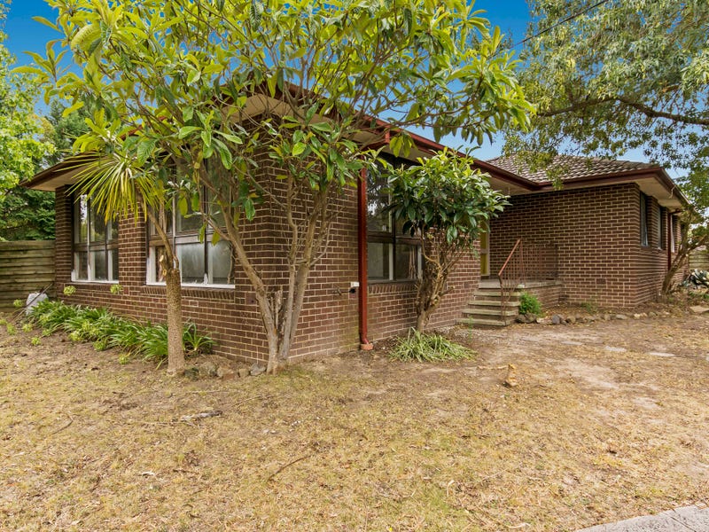 1 Dover Court, Ferntree Gully, VIC 3156 1 Dover Court, Ferntree Gully, VIC 3156