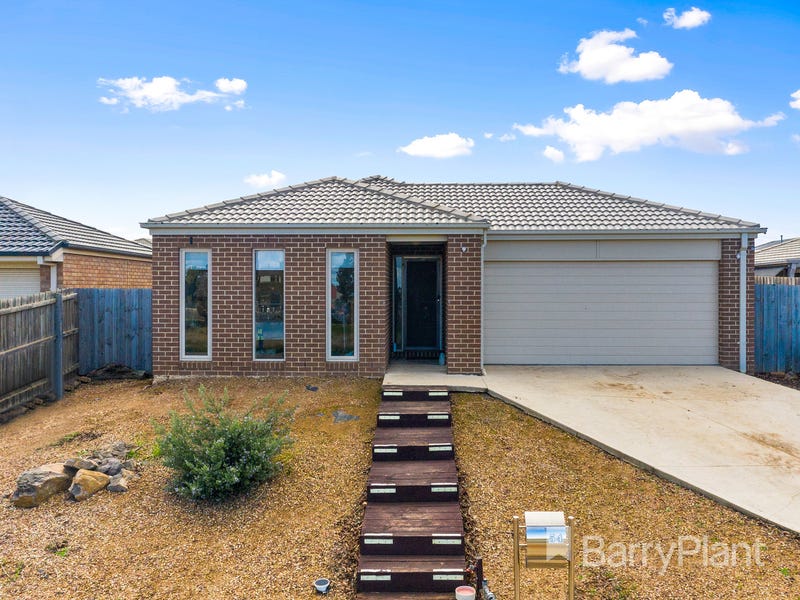 54 Christina Crescent, Kurunjang, Vic 3337 Property Details