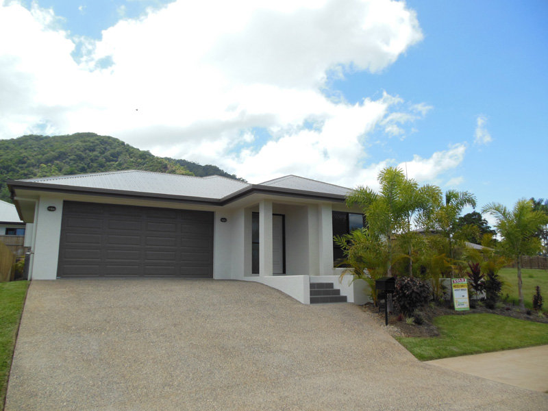 113 Irene Street, Mooroobool, QLD 4870