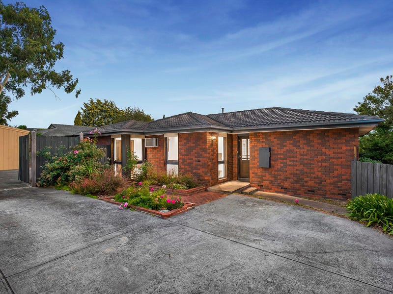 6 Windermere Drive, Ferntree Gully, VIC 3156
