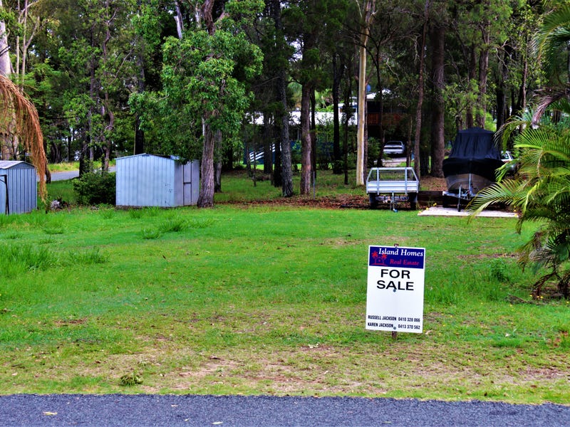 15 Marroo Street, Coochiemudlo Island, QLD 4184