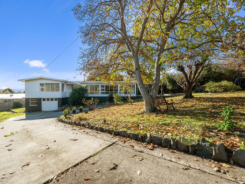 129 Augusta Road, Lenah Valley, TAS 7008