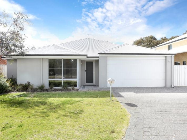 7 Len Howard Drive, Erskine, WA 6210