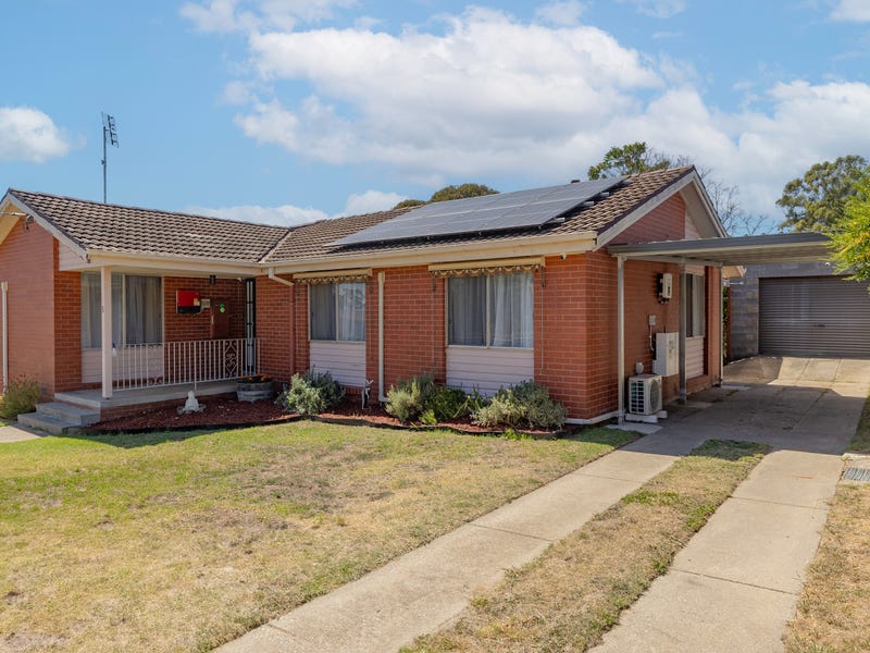 5 Monash Drive, Seymour, Vic 3660 House for Sale