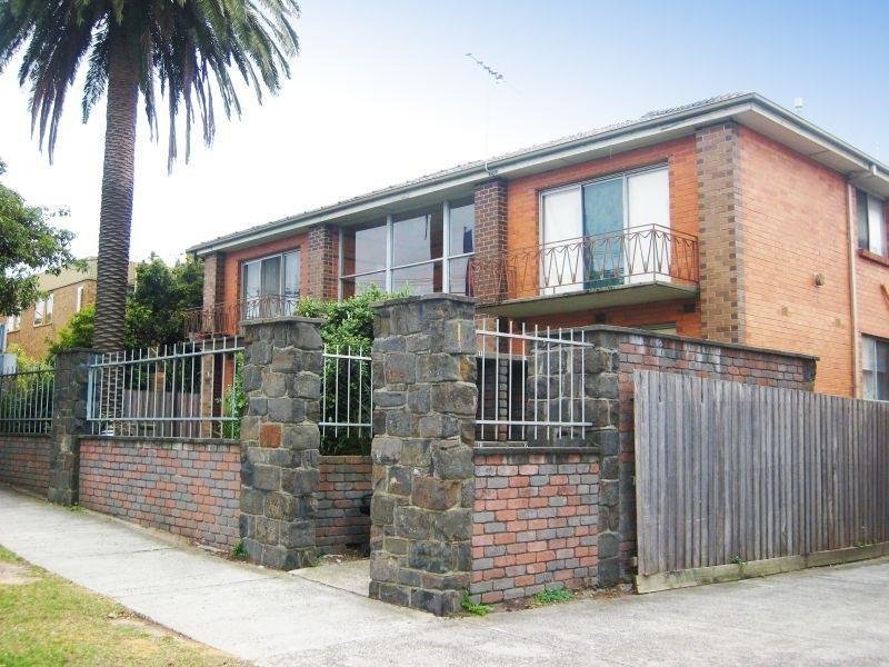 17/48 Princes Highway, Dandenong, Vic 3175 Property Details