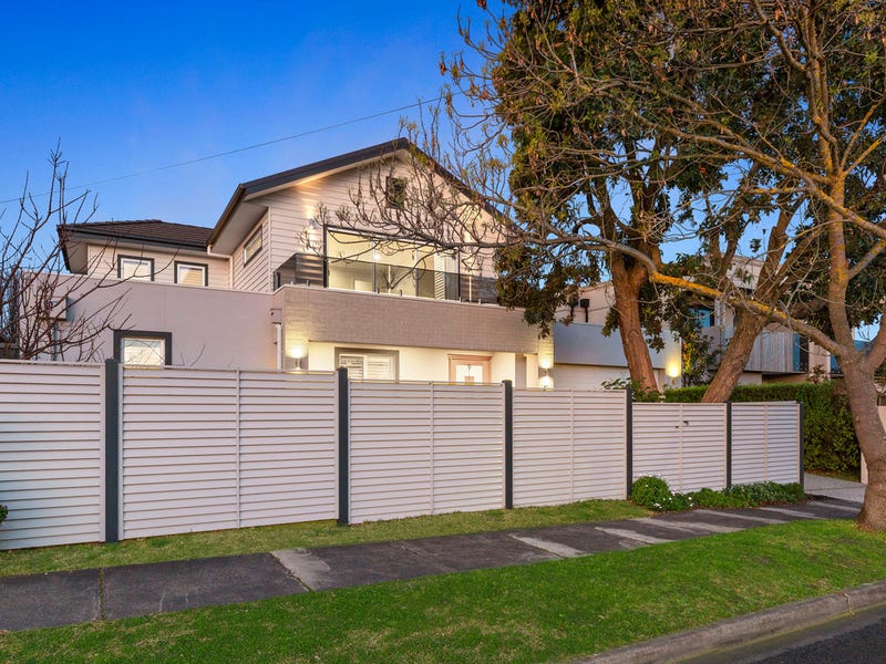 71 Wilsons Road, Mornington, Vic 3931 Property Details