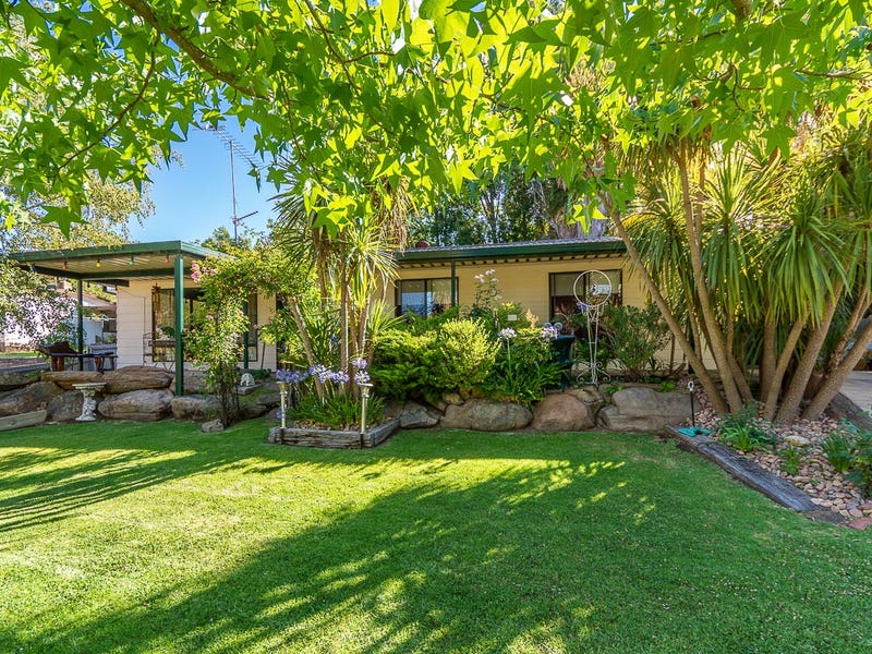 18 JOHN FISHER AVENUE, Gumeracha, SA 5233 Property Details