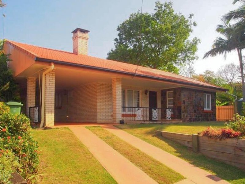 3 OTLEY STREET, Ipswich, Qld 4305 Property Details