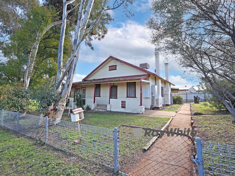 21 Williams Street, Ouyen, Vic 3490 House for Sale
