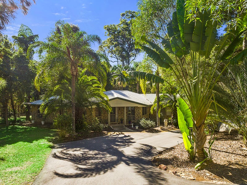 38 Kimbah Court, Cooroibah, QLD 4565