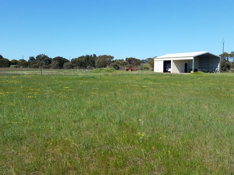 235 Claytonmilang Road, Clayton Bay, SA 5256