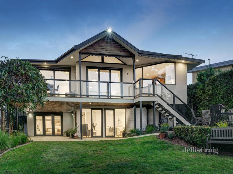 4 Glen Court, Glen Waverley, VIC 3150 - realestate.com.au