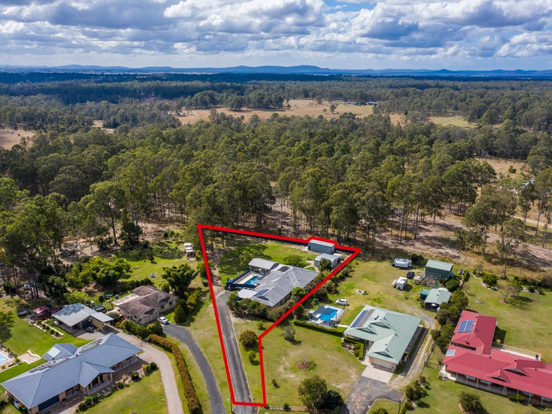 33 Edward Ogilvie Drive, Clarenza, NSW 2460 Property Details