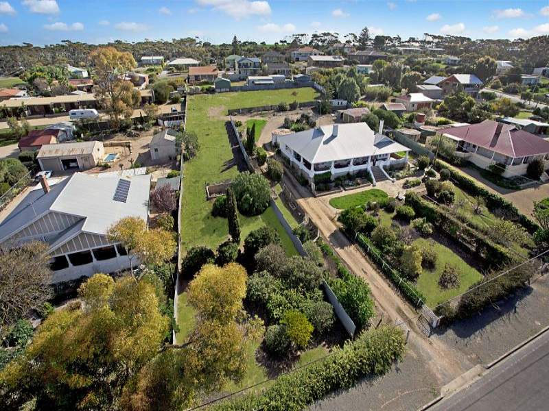 7 Kemp Street, Port Vincent, SA 5581