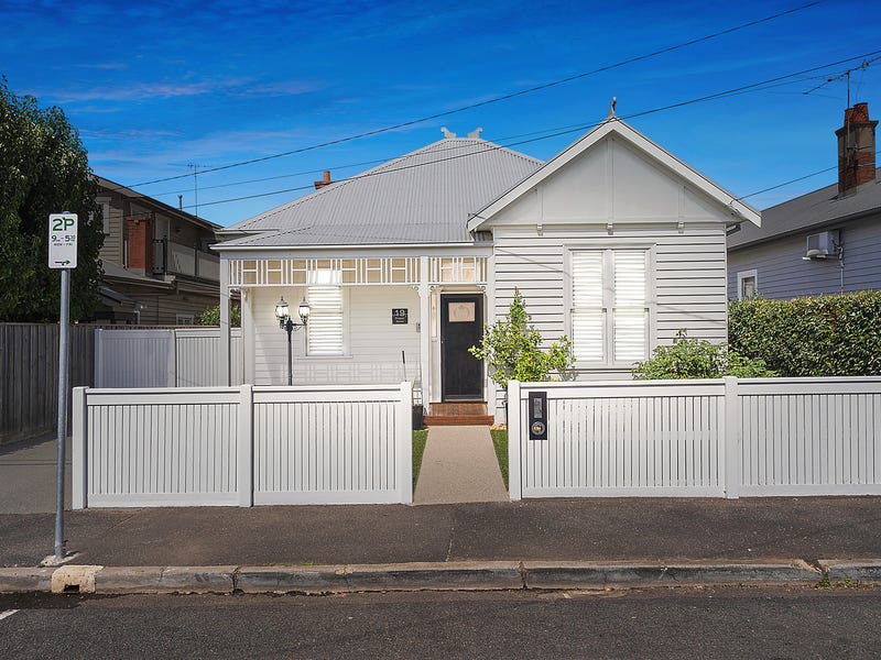 19 Preston Street, Geelong West, VIC 3218