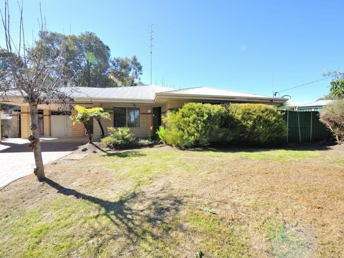 26 Wallace Road, Dwellingup, WA 6213 Property Details