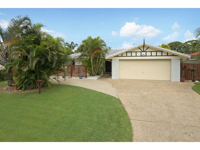 22 Pinelands Circuit, Redland Bay, QLD 4165