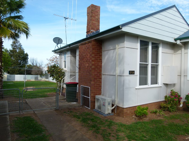 30B Patterson Street, Forbes, NSW 2871 House for Rent