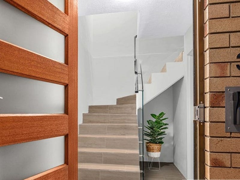 Rental Properties and Real Estate in QLD (+1 location) Pg. 68