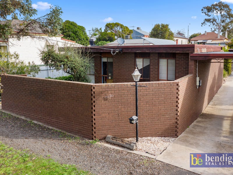 4/17 Arms Street, Long Gully, Vic 3550 House for Sale