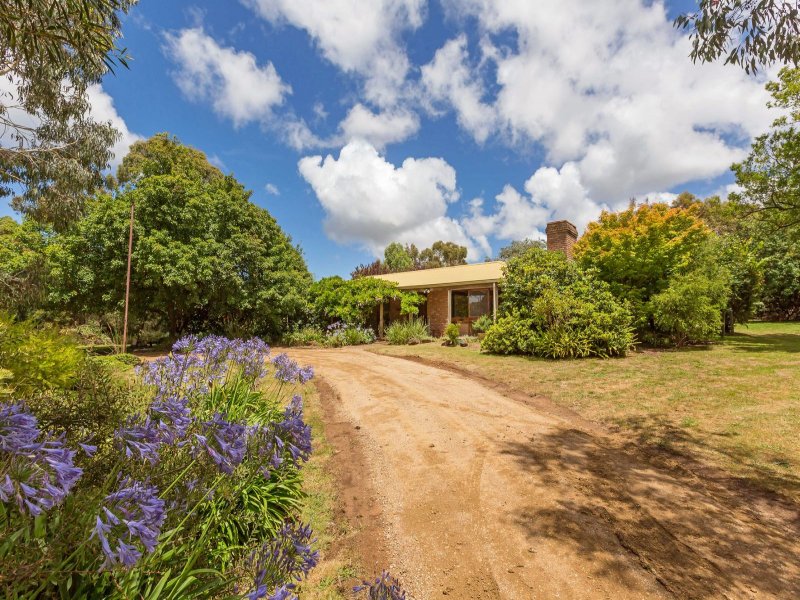 556 Tucks Road, Shoreham, VIC 3916