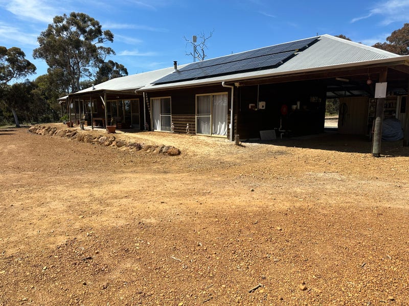 126 Young Road, Kendenup, WA 6323 House for Sale