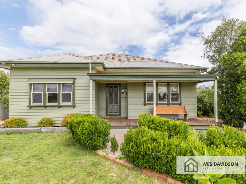 34 Wavell Street Horsham Vic 3400 Realestate Com Au