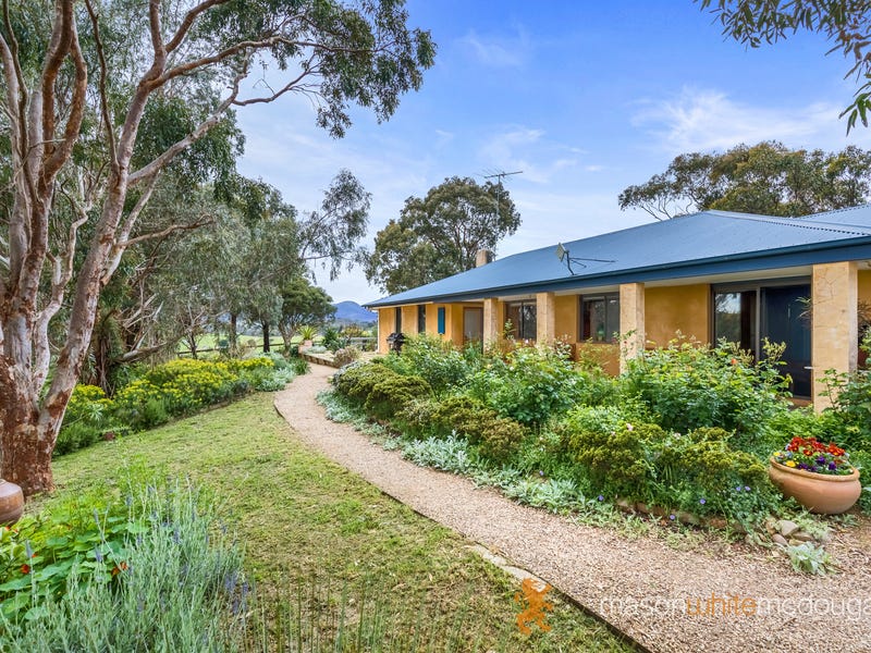 20 Greens Road, Arthurs Creek, Vic 3099 - Realestate.com.au