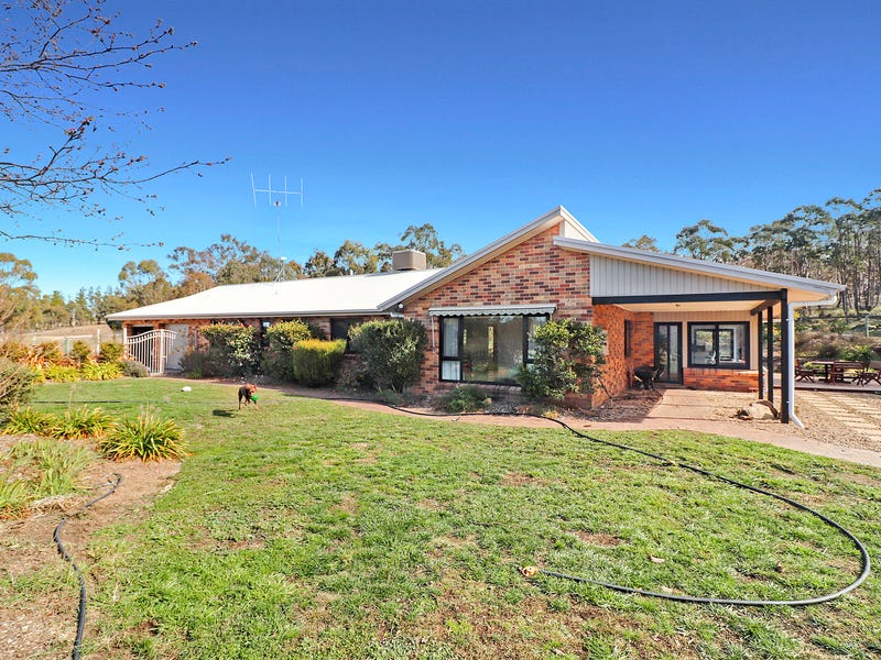 111 Weeroona Drive, Wamboin, NSW 2620 - Realestate.com.au