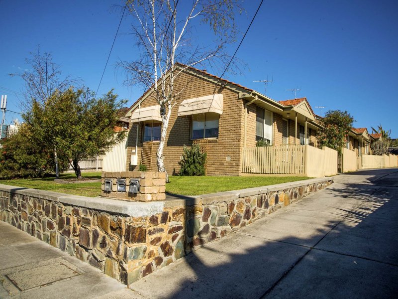 1/100 Ferntree Gully Road, Oakleigh East, VIC 3166