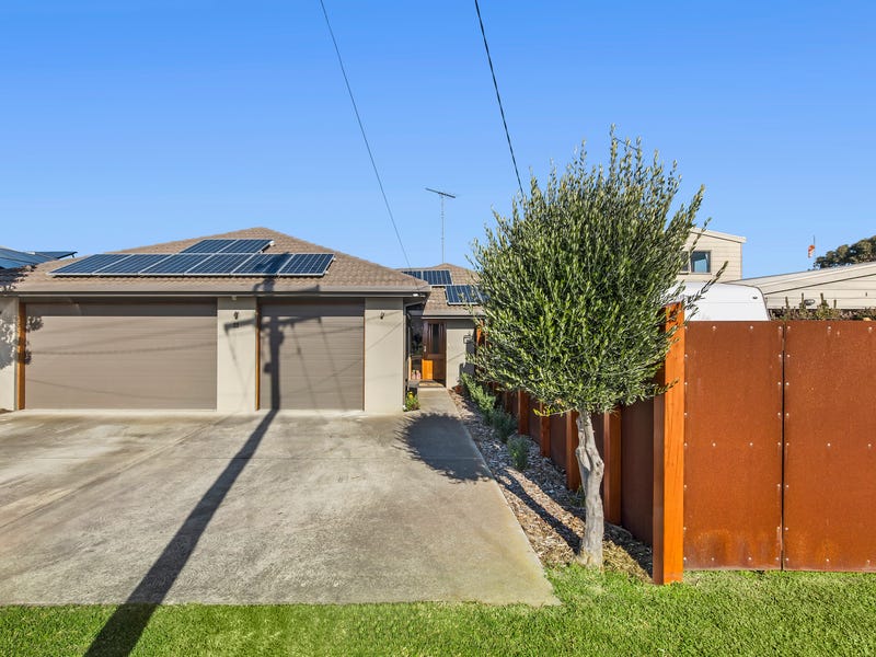 18 Pembroke Road, Ocean Grove, VIC 3226