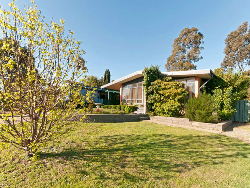 38 Roundaway Cres, O'halloran Hill, SA 5158