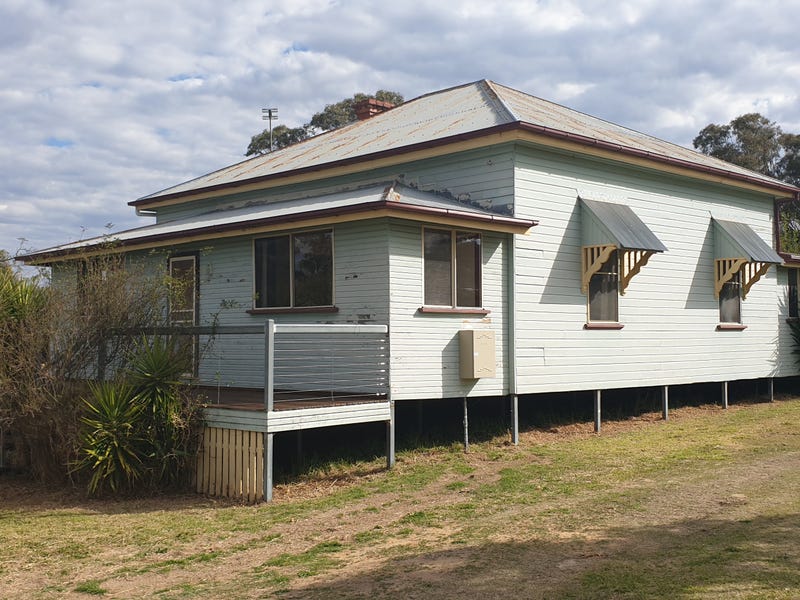 79 WALLACE STREET, Warwick, Qld 4370 Property Details