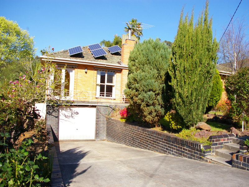 14 Arnold Grove, Doncaster, Vic 3108