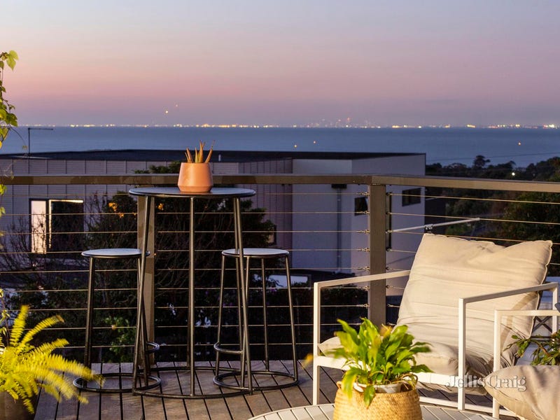 4 Bedroom Houses for Sale in Mount Eliza, VIC 3930 (+1 location