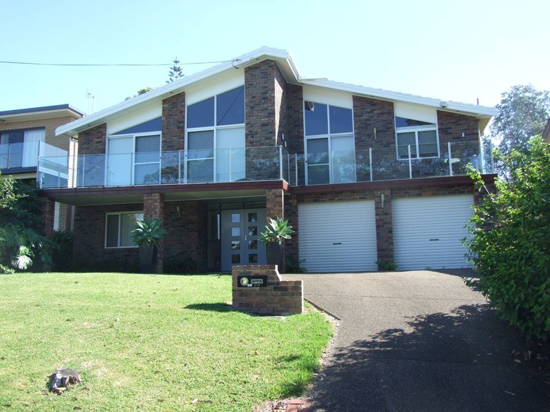 216 Mitchell Pde, Mollymook, NSW 2539 Property Details