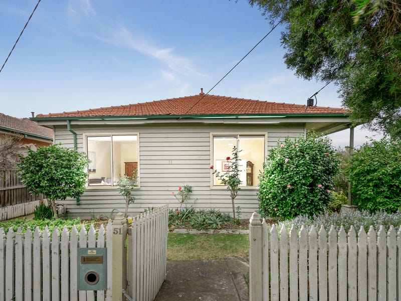 Houses for Sale in Ascot Vale, VIC 3032