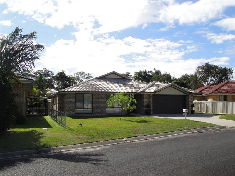 33 Melville St, Iluka, NSW 2466 Property Details