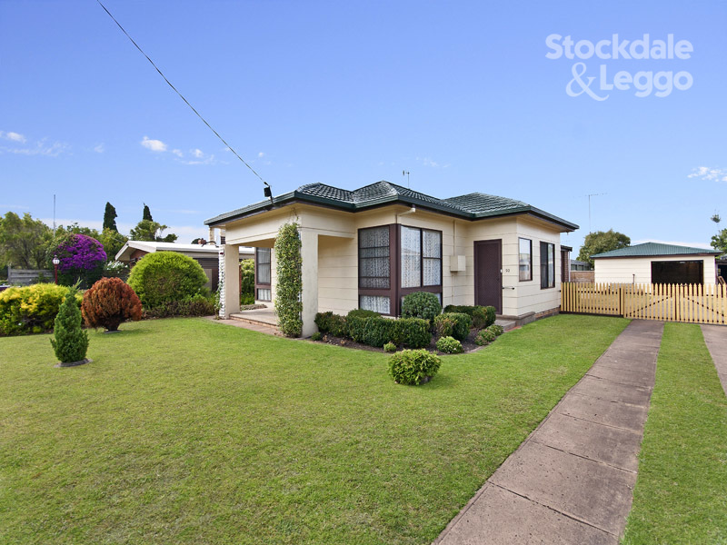 Houses for sale model lane port fairy Houses for sale model lane port fairy