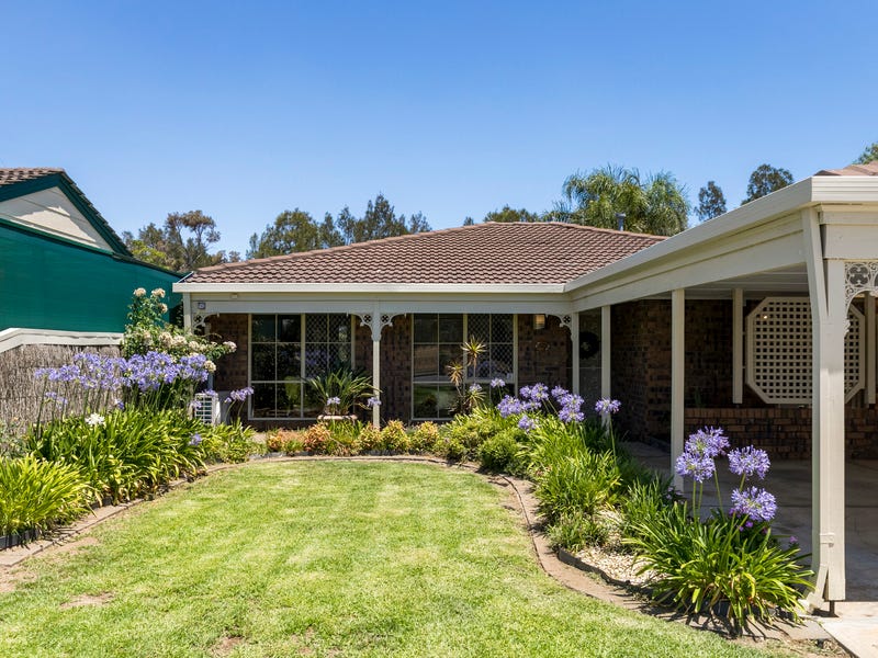 92 Lochside Drive, West Lakes, SA 5021